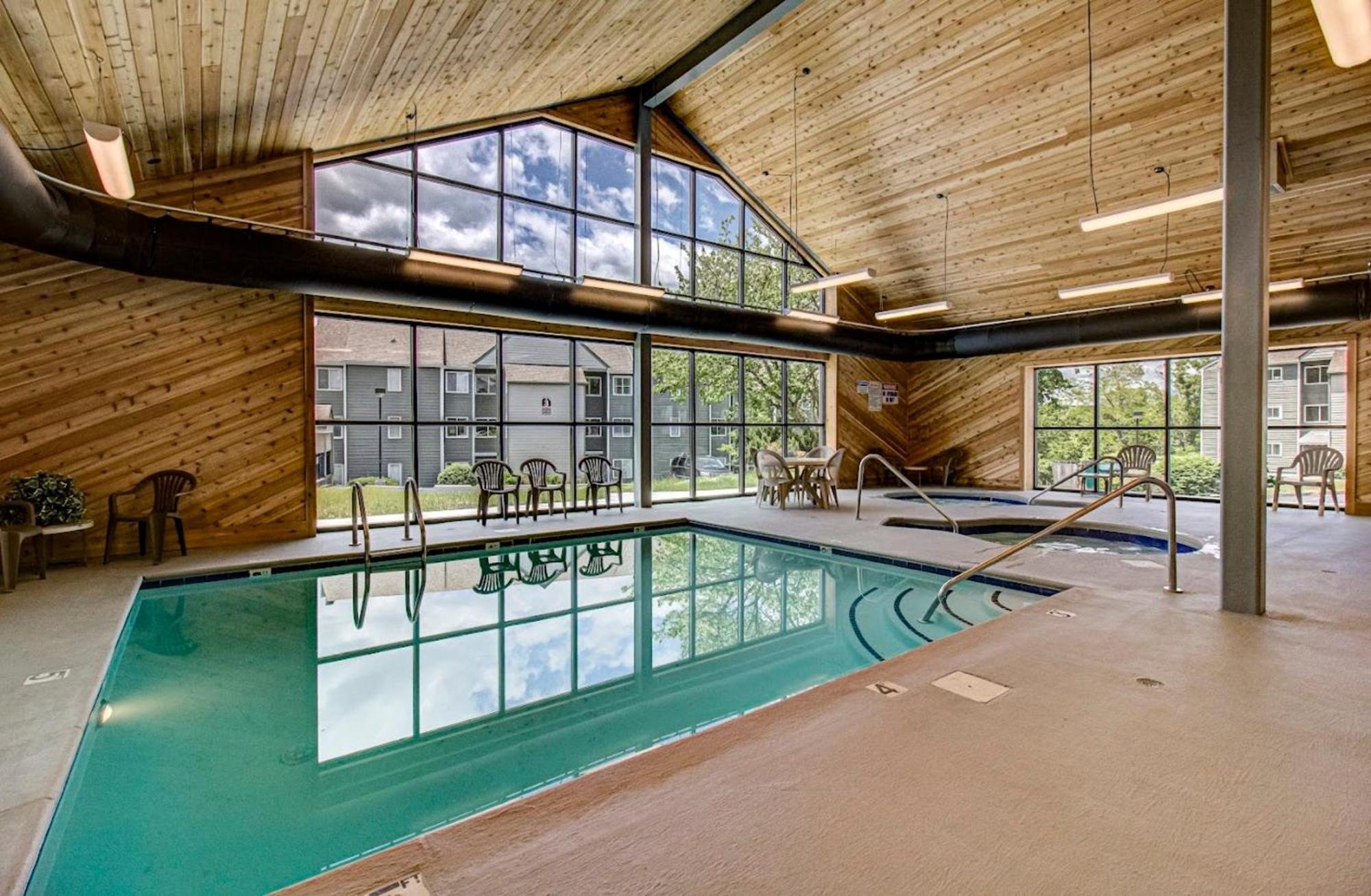 Smoky Mountains Studio With Balcony Gatlinburg Dış mekan fotoğraf